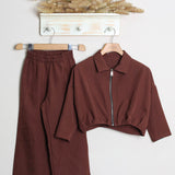 Geblümter Anzug mit Shorts