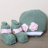 Set Cappellino+Scarpine "Isabel & Martinez"