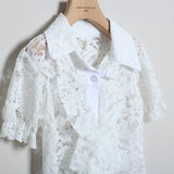 Geblümter Anzug mit Shorts