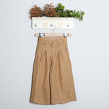 Geblümter Anzug mit Shorts