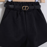 Geblümter Anzug mit Shorts