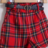 Geblümter Anzug mit Shorts