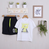 Komplett mit Shorts