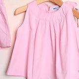 Zweifarbiges Kirschkleid 