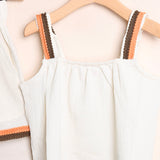 Geblümter Anzug mit Shorts
