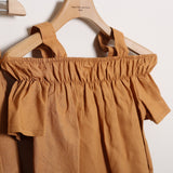 Geblümter Anzug mit Shorts