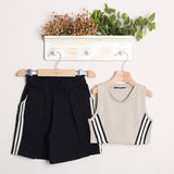 Geblümter Anzug mit Shorts