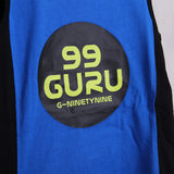 Komplett mit dem kurzen „Guru“