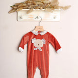 Einteiliger Playsuit „Le Chicche“. 