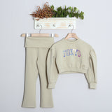 Geblümter Anzug mit Shorts