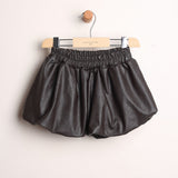 Geblümter Anzug mit Shorts