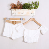 Perforierter Anzug mit Shorts