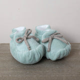 Lätzchen mit Stickerei 