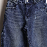 Geblümter Anzug mit Shorts